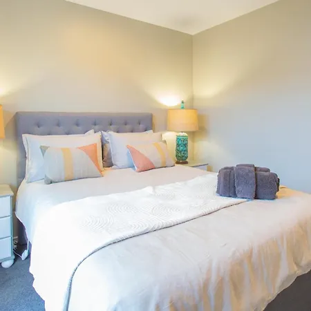 Luxury Spa, Outdoor Fireplace & Games Room - Sleeps 10, 18 Mins From Chc Airport Prebbleton Exterior photo